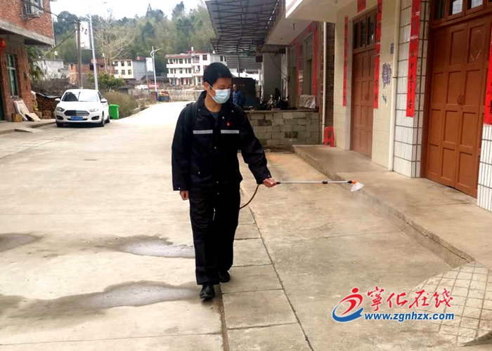 宁化：抗疫一线的驻村第一书记