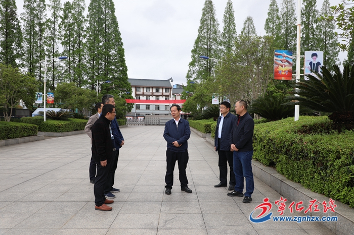 市领导看望慰问来宁挂职教师
