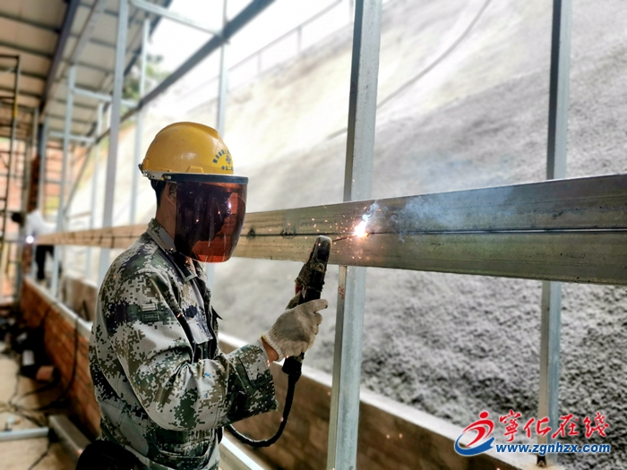 【工业基地 活力新城】宁化中沙乡：扩建5万羽蛋鸡养殖基地